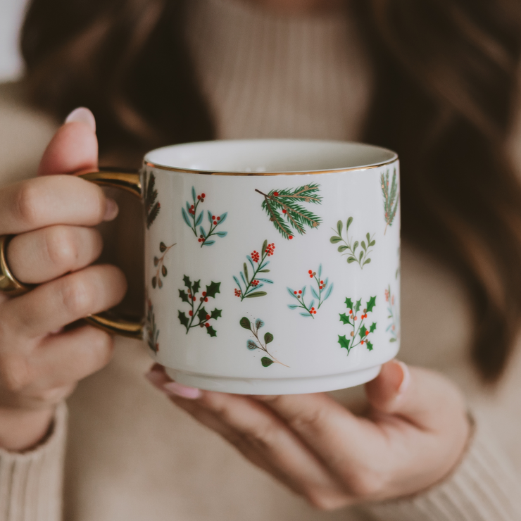 Holiday Greenery 14oz. Gold Handle Coffee Mug