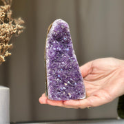 Amethyst with jasper and agate formations