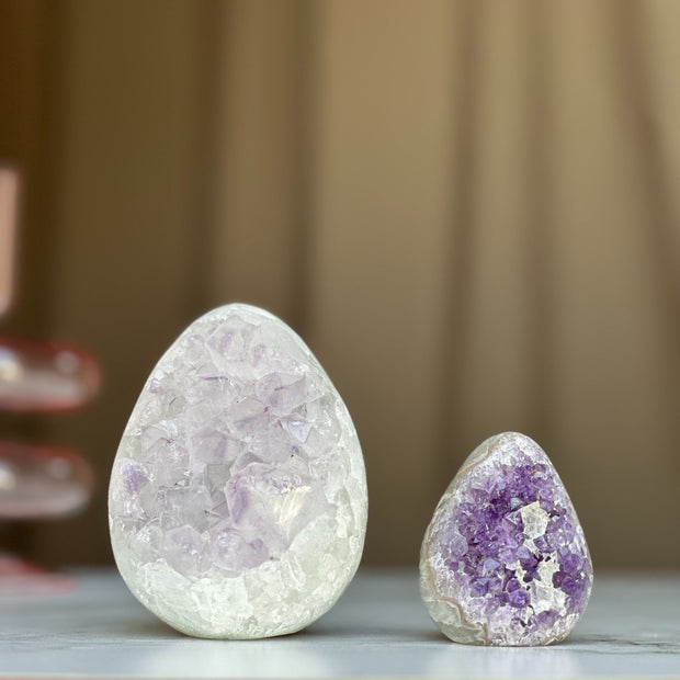 Clear Quartz Crystal Egg, Amethyst and quartz pieces, Natural cave shaped polished  stones, white quartz geode