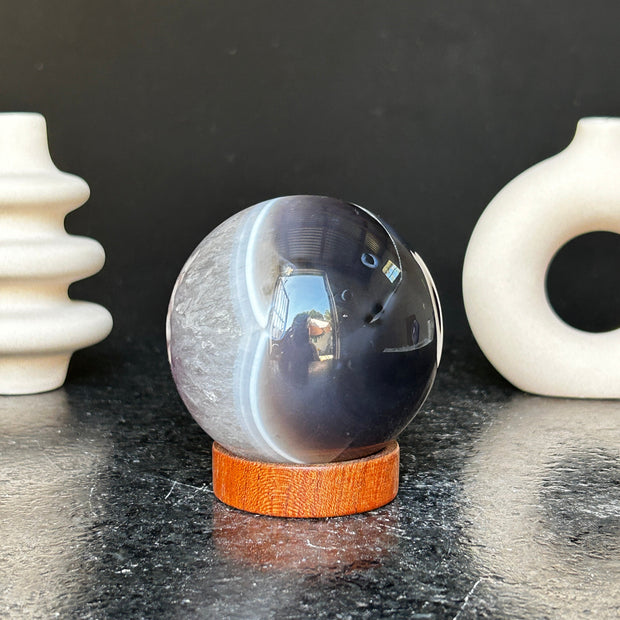 Amethyst sphere with agate layers, Crystal Ball 1 Lb, Large Agate sphere, Top quality crystal ball