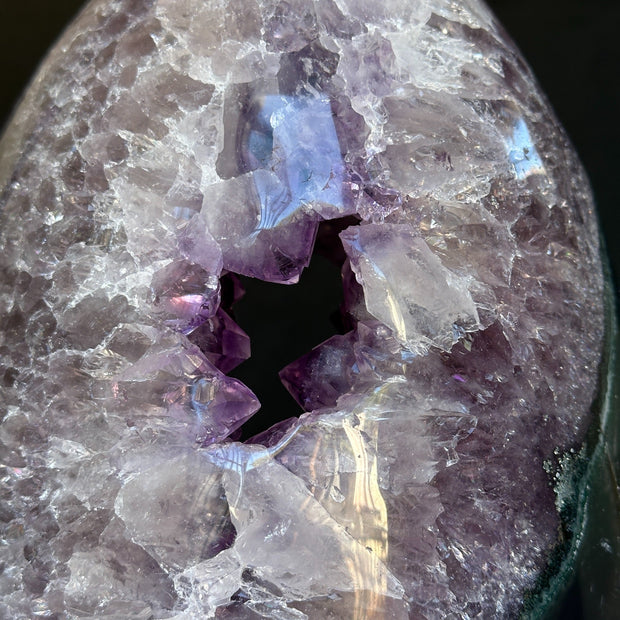 Uruguayan Amethyst and Quartz Cave, Natural Geode, 12 inches Amethyst crystal