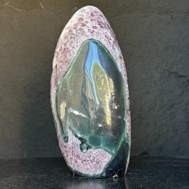 Uruguayan Amethyst and Quartz Cave, Natural Geode, 12 inches Amethyst crystal