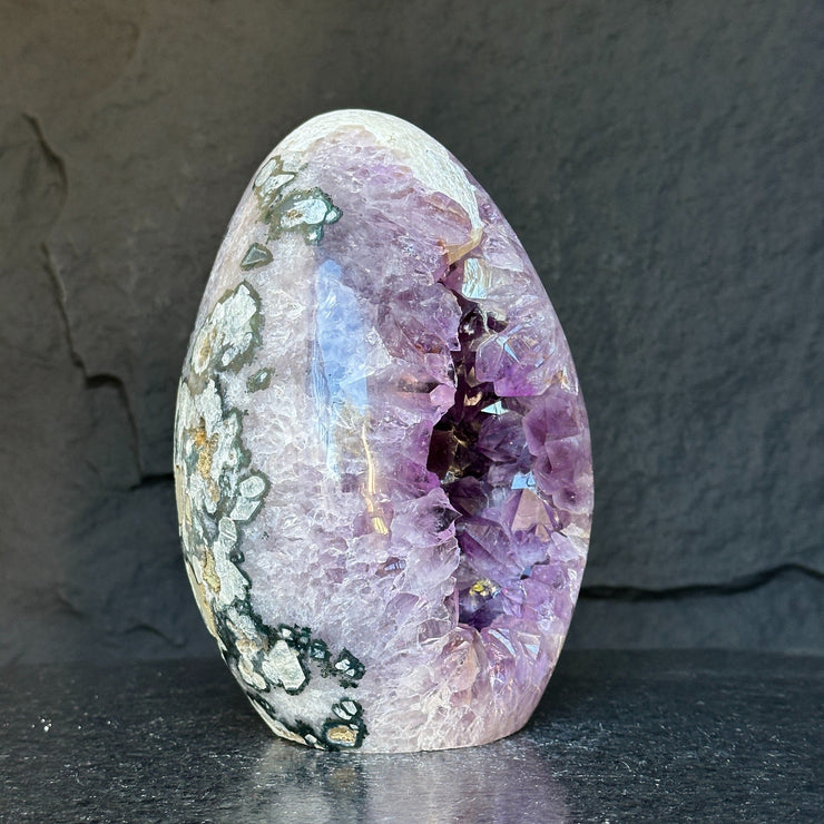 Amethyst Geode Crystal Egg with incredible Agate formations, Natural cave shaped polished agate stone