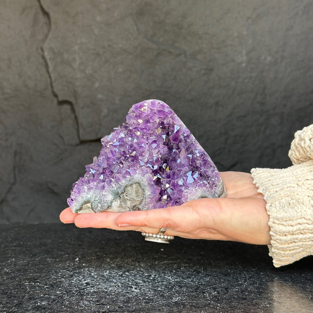 Large amethyst crystal geode for SALE