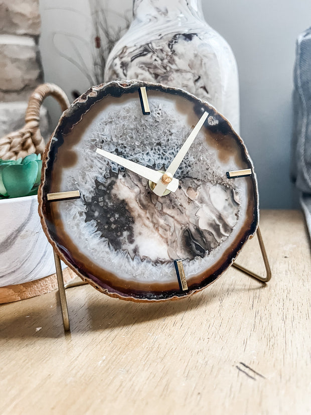 Brown/Black Agate Desk Clock – Handcrafted Artisan Timepiece