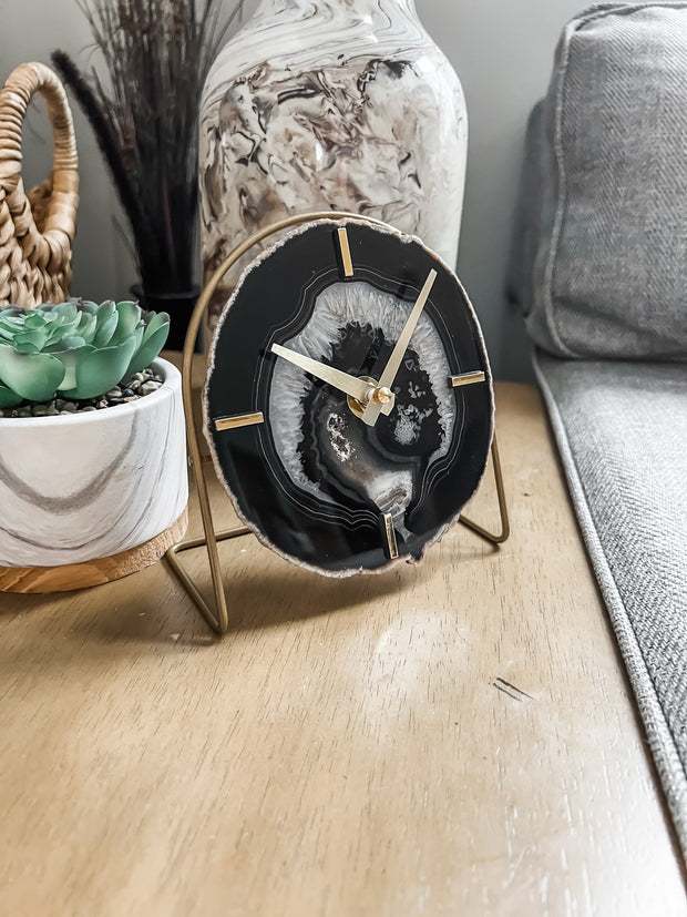 Brown/Black Agate Desk Clock – Handcrafted Artisan Timepiece
