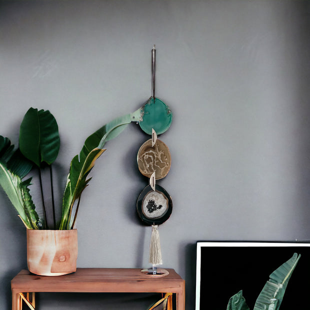 Juniper Agate Garland – Handcrafted Boho Wall Hanging