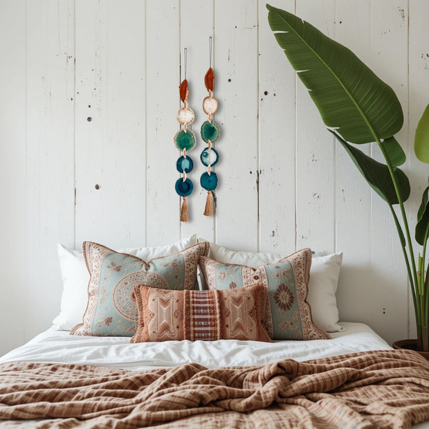 Natural, Amber, Green & Teal Agate Garland – Rosie Boho Wall Hanging (5-Geodes)
