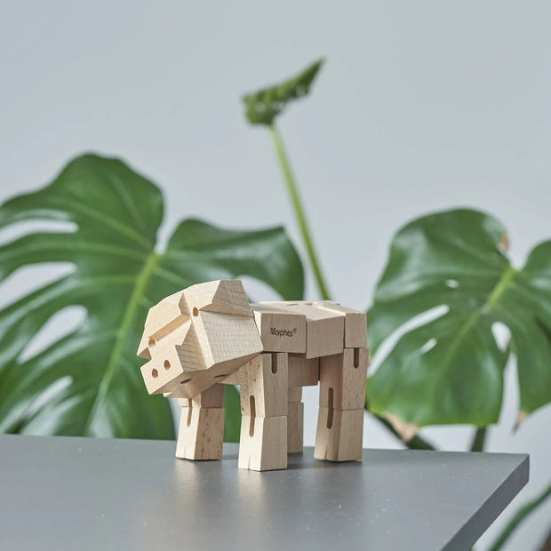 Modern Wooden Pig Decor – Interactive Puzzle & Art Piece