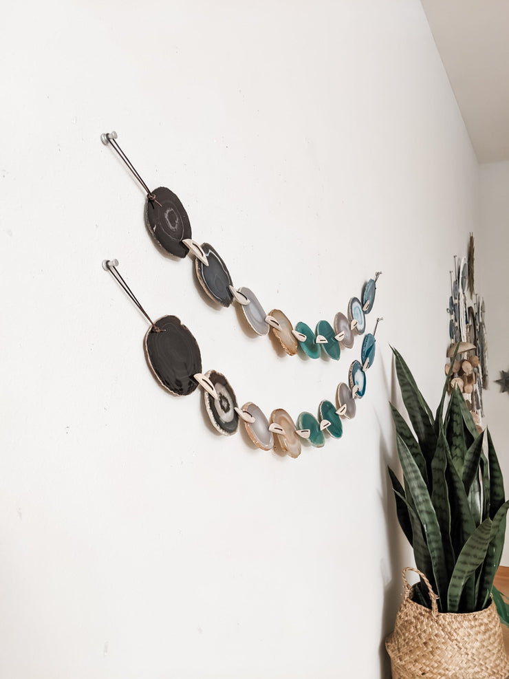 Jackson Agate Garland Wall Hanging | Agate Smile Garland Mod North & Co.